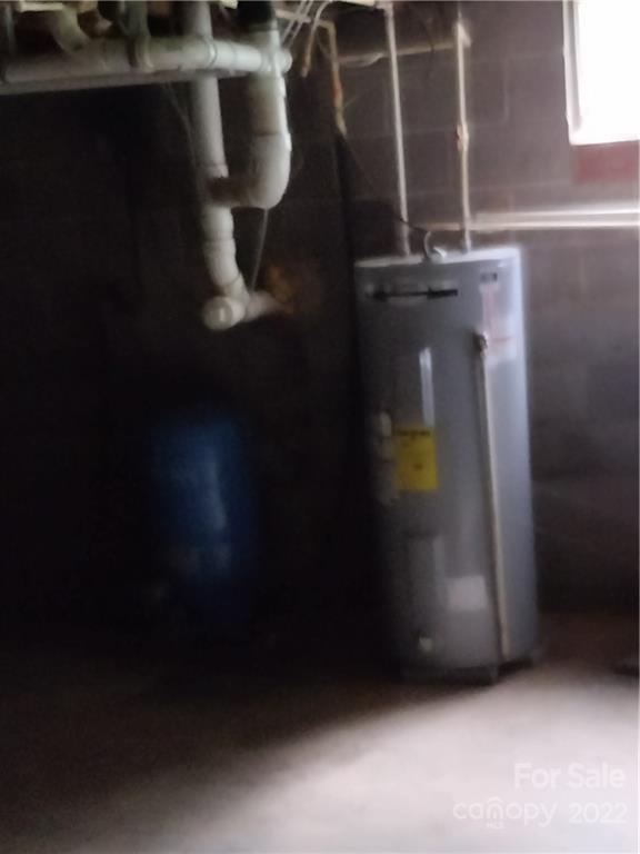 2413 Dan Reel Road Denver, NC 28037 - Photo 24 of 26 a close view of water heater