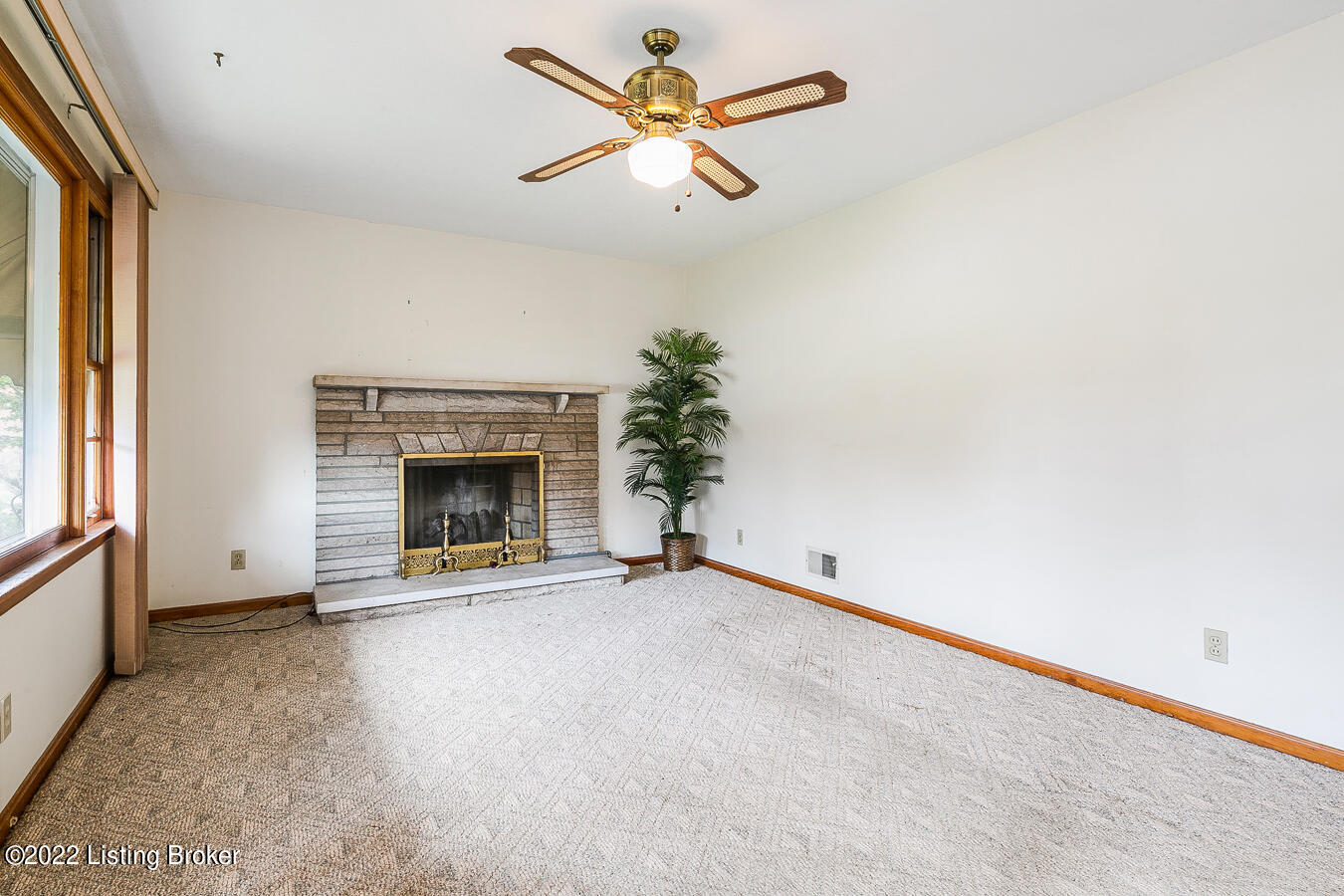 6905 Fernhaven Road Louisville, KY 40228 - Photo 17 of 56 14