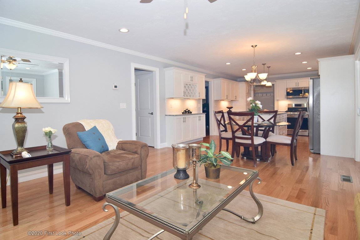 24 Lantern Road Lincoln, RI 02865 - Photo 15 of 40 Gallery Image 15