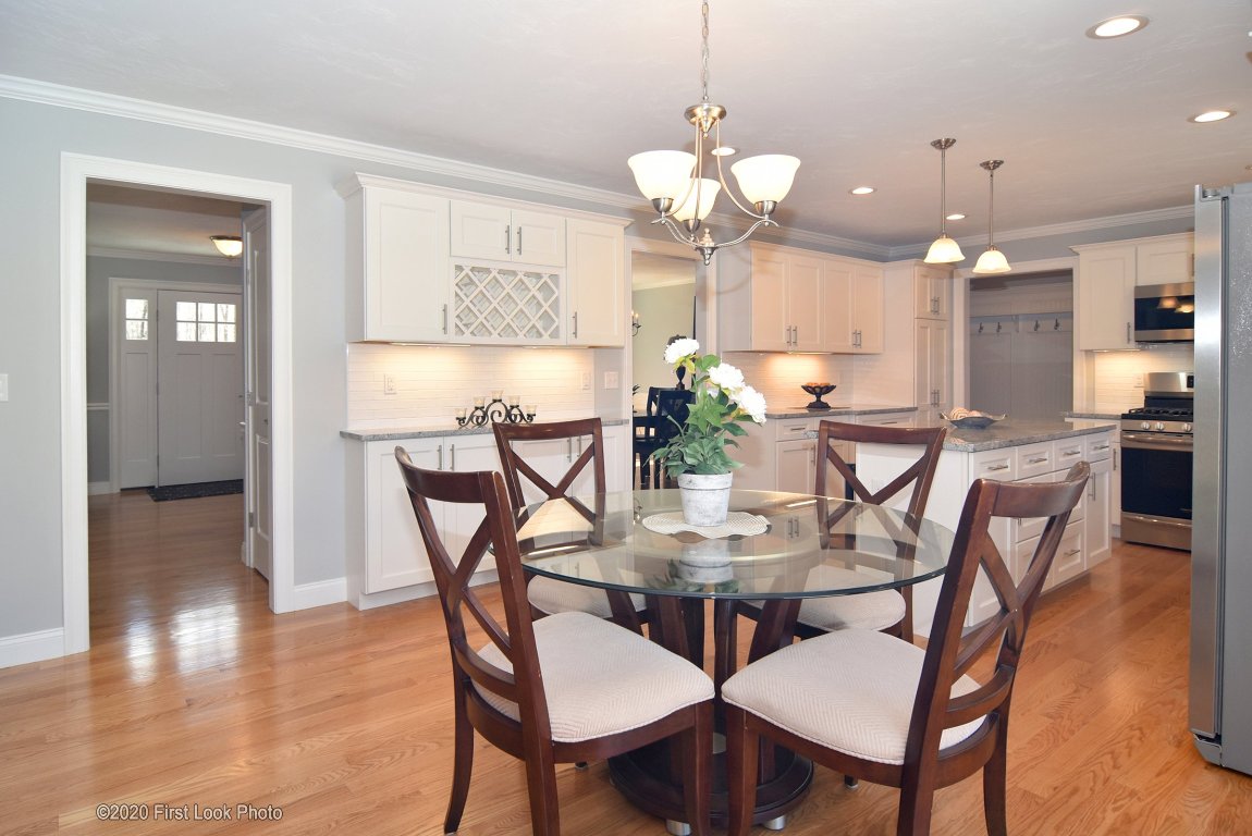 24 Lantern Road Lincoln, RI 02865 - Photo 16 of 40 Gallery Image 16
