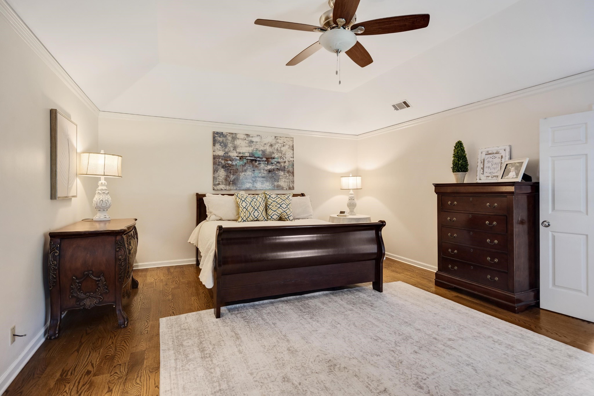8774 Yorkchester Road Memphis, TN 38139 - Photo 15 of 23 a living room with furniture and a dresser