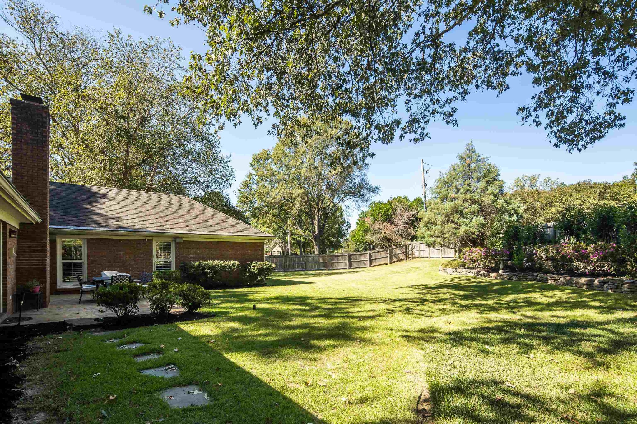 8774 Yorkchester Road Memphis, TN 38139 - Photo 21 of 23 a view of a house with a swimming pool