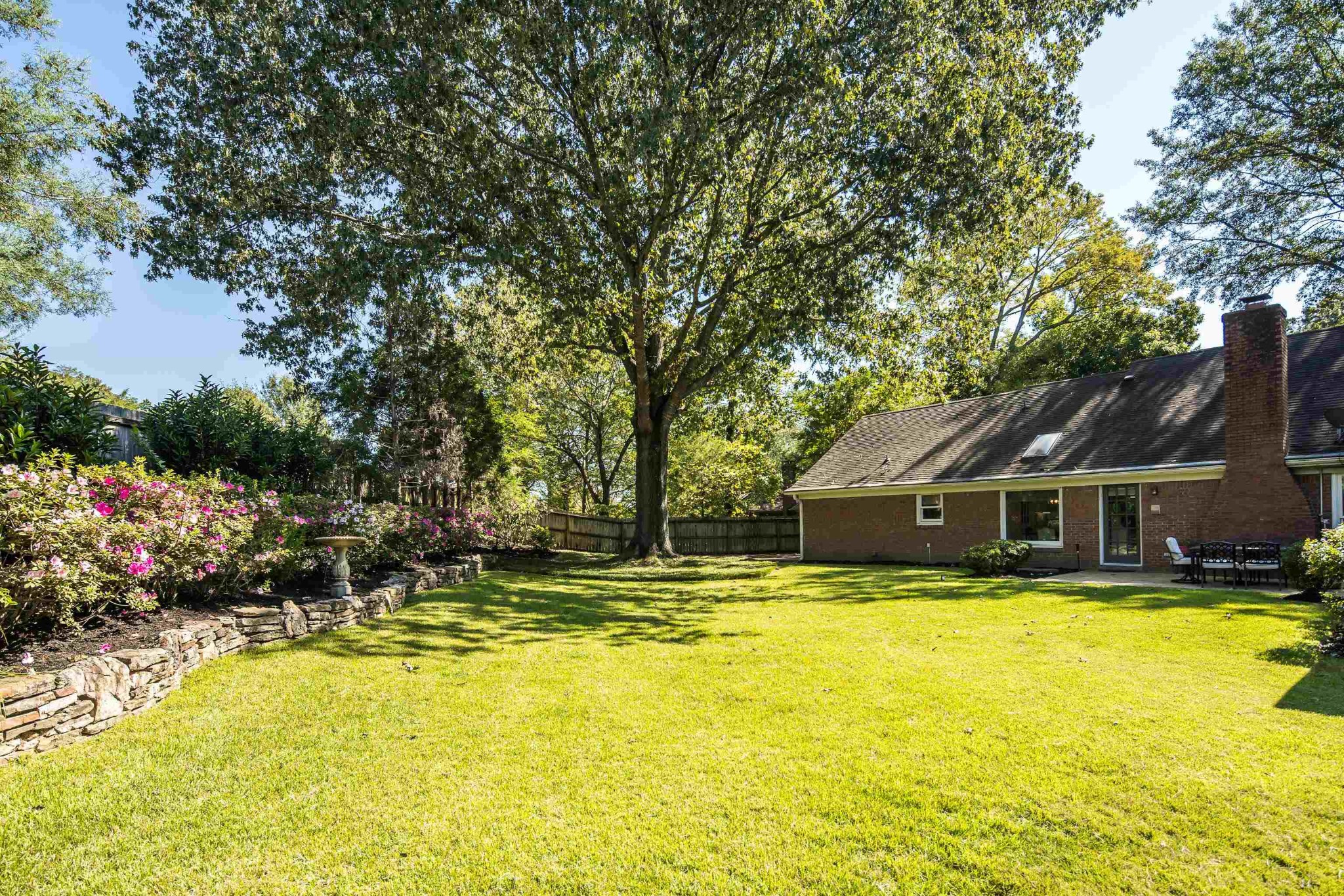 8774 Yorkchester Road Memphis, TN 38139 - Photo 22 of 23 a view of a house with swimming pool