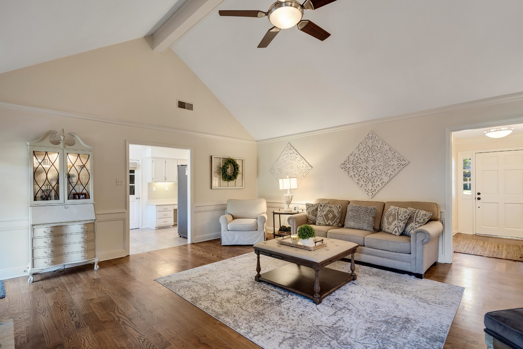 8774 Yorkchester Road Memphis, TN 38139 - Photo 10 of 23 a living room with furniture and wooden floor