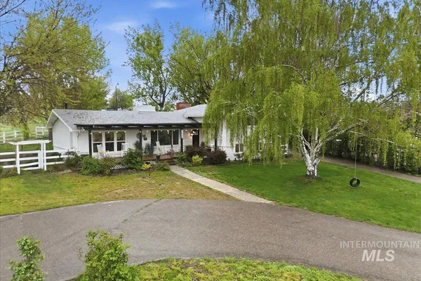$699,900 | 5625 Sunset Road, Fruitland, ID 83619