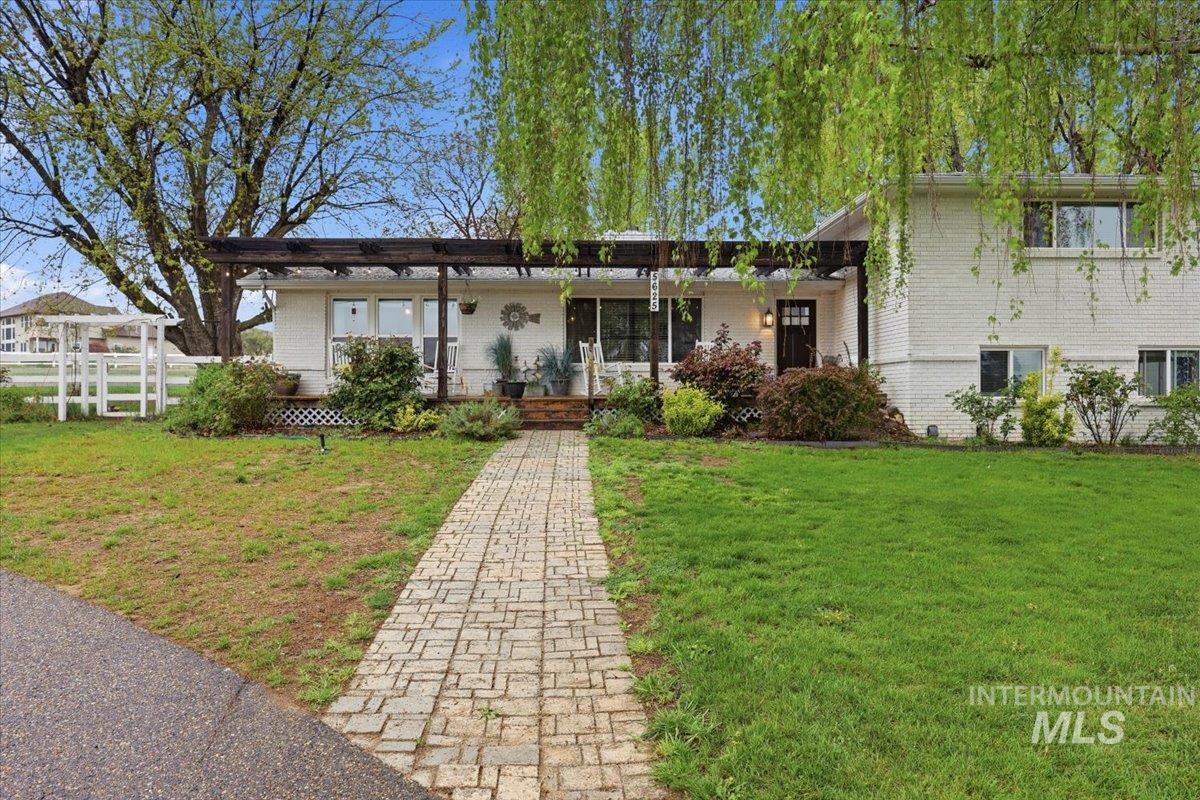 5625 Sunset Road Fruitland, ID 83619 - Photo 2 of 50