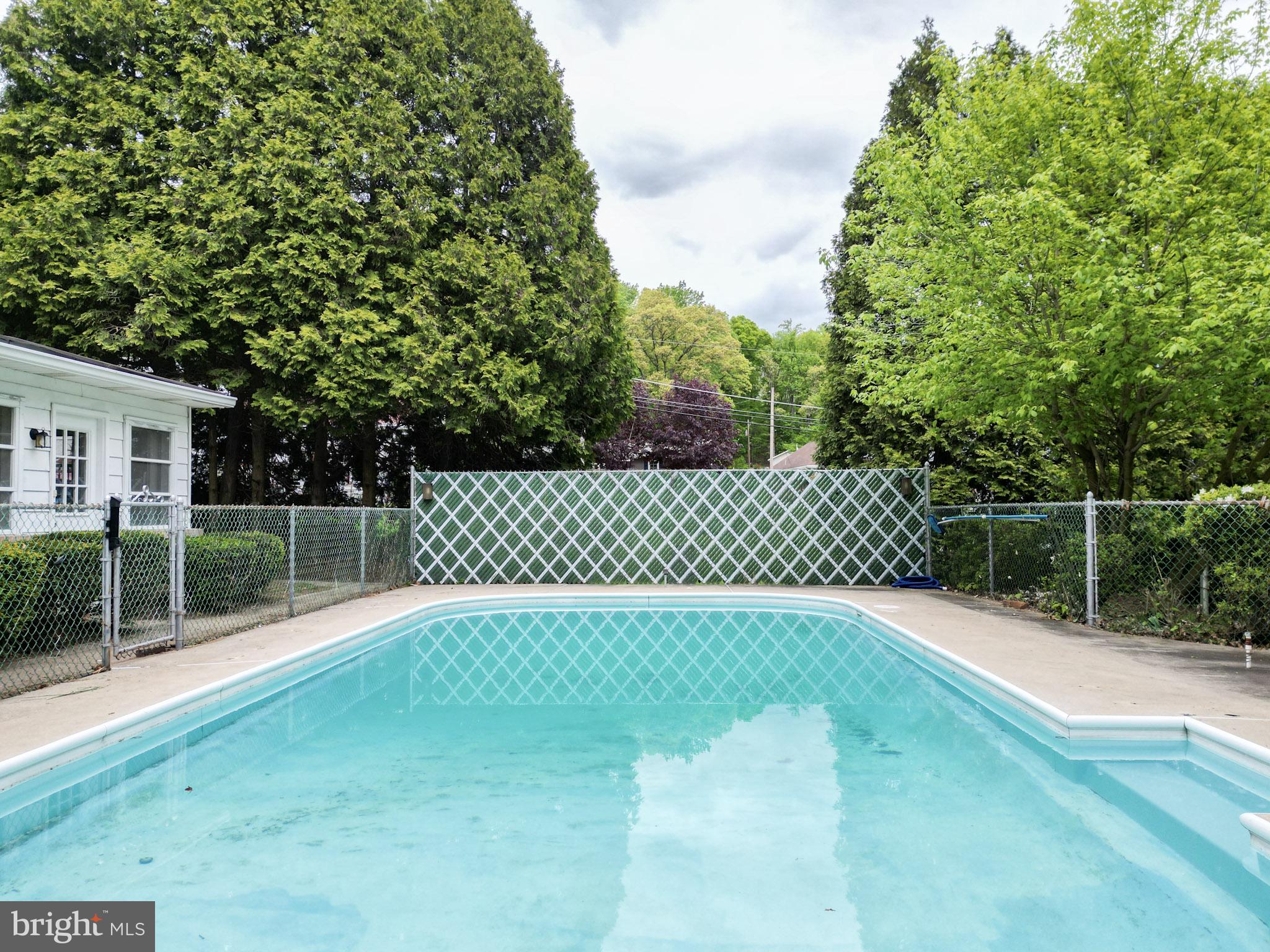 530 Sycamore Road Bally, PA 19503 - Photo 27 of 34