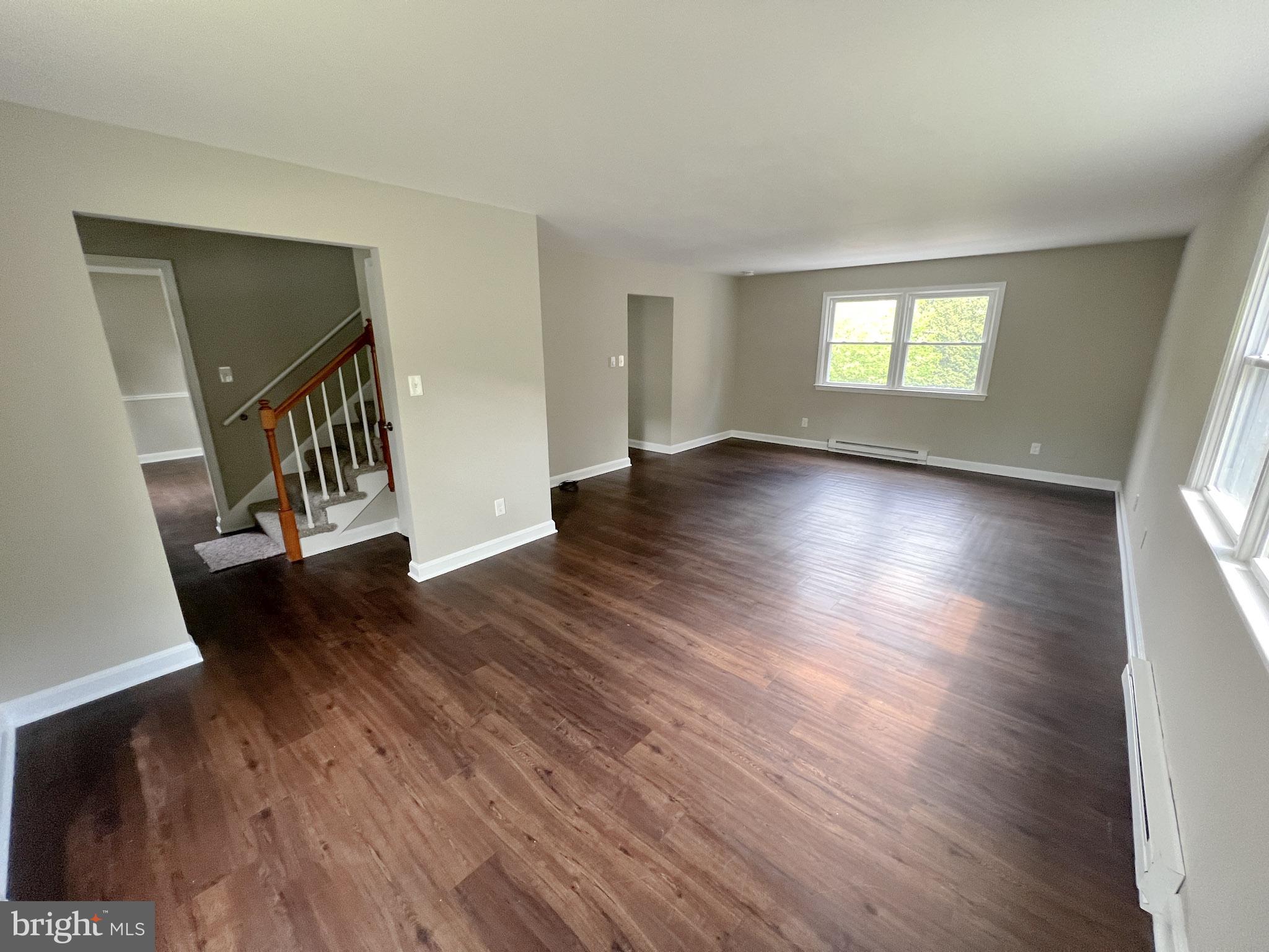 530 Sycamore Road Bally, PA 19503 - Photo 5 of 34