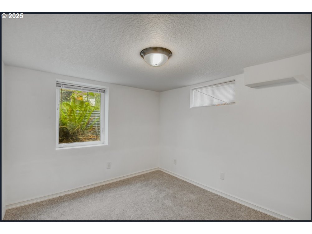 3406 Northeast 79th Avenue Portland, OR 97213 - Photo 16 of 30 Bedroom