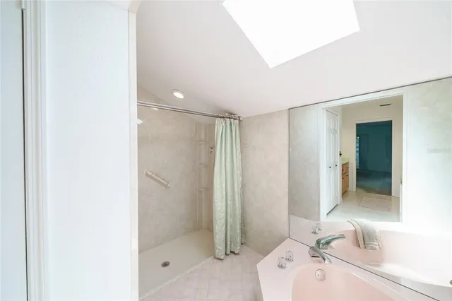 $375,000 | 34485 Cedarfield Drive, Dade City, FL 33523