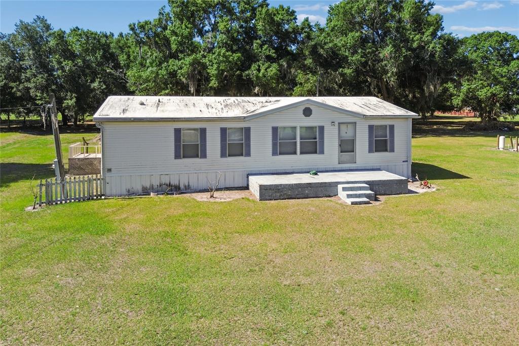 1710 Cowart Road Plant City, FL 33567 - Photo 3 of 53