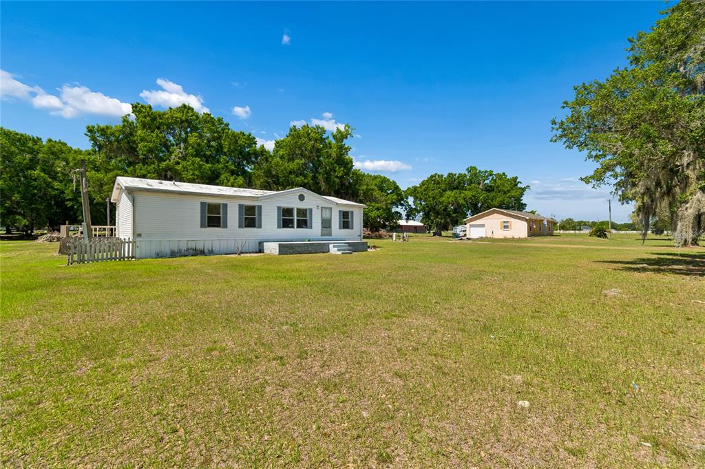 1710 Cowart Road Plant City, FL 33567 - Photo 46 of 53
