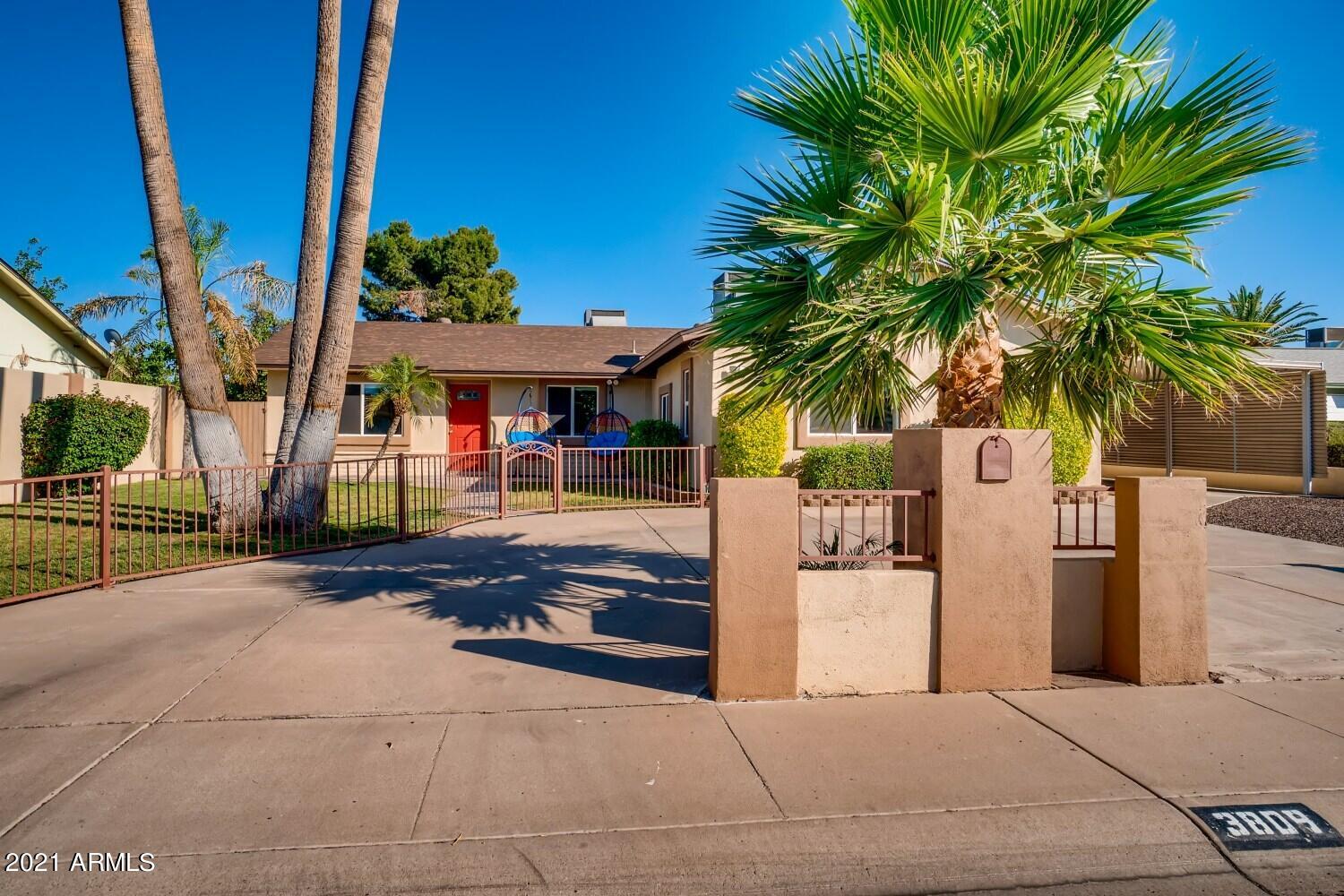 3809 West Redfield Road Phoenix, AZ 85053 - Photo 3 of 28 3809 W Redfield Rd Phoenix AZ - Web Qual