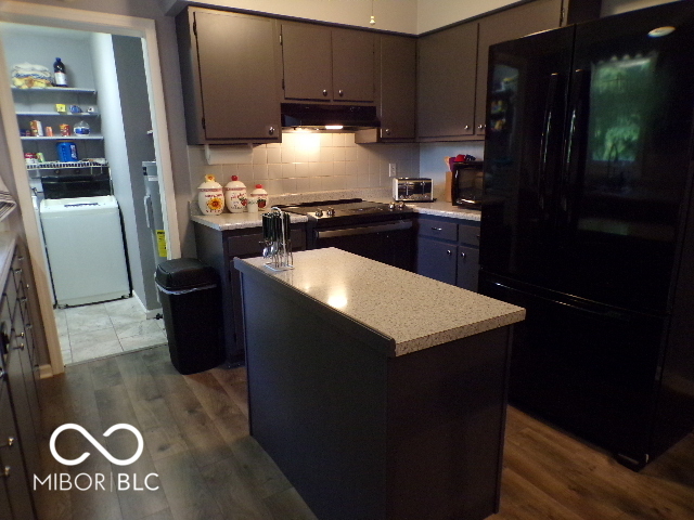 908 South Main Street Brownstown, IN 47220 - Photo 7 of 16