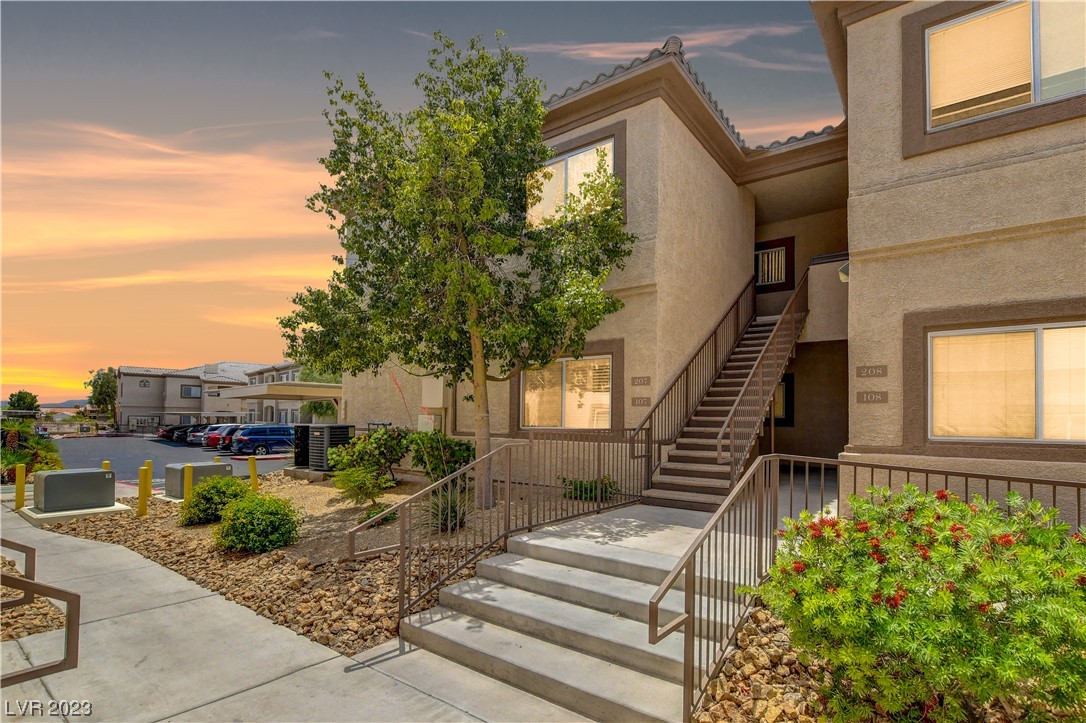 8725 West Flamingo Road, Unit 207 Las Vegas, NV 89147 - Photo 1 of 40 Gallery Image 1