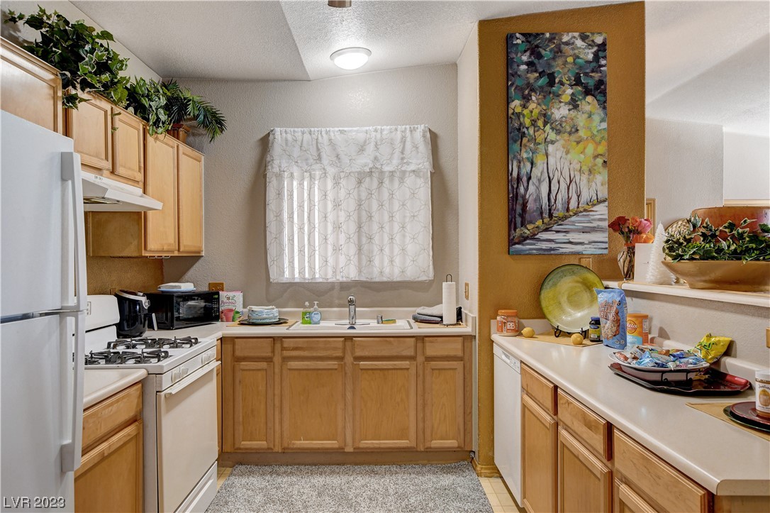 8725 West Flamingo Road, Unit 207 Las Vegas, NV 89147 - Photo 14 of 40 Gallery Image 14