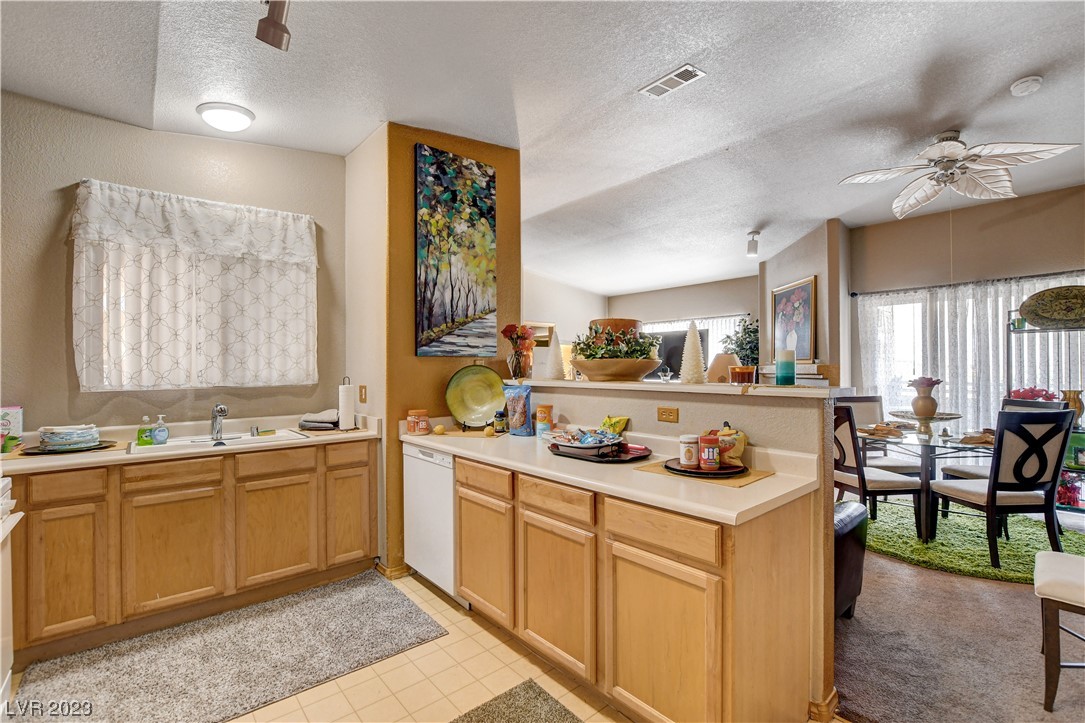 8725 West Flamingo Road, Unit 207 Las Vegas, NV 89147 - Photo 15 of 40 Gallery Image 15