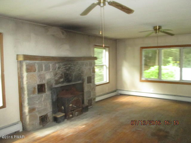 113 Deep Brook Road Milford, PA 18337 - Photo 5 of 7