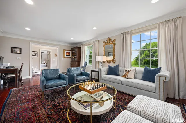 $895,000 | 4407 North Grandview Drive, Peoria Heights, IL 61616