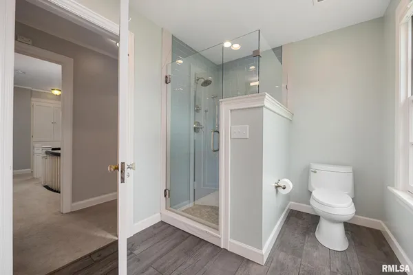 $849,500 | 4407 North Grandview Drive, Peoria Heights, IL 61616