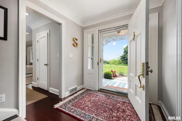 $849,500 | 4407 North Grandview Drive, Peoria Heights, IL 61616