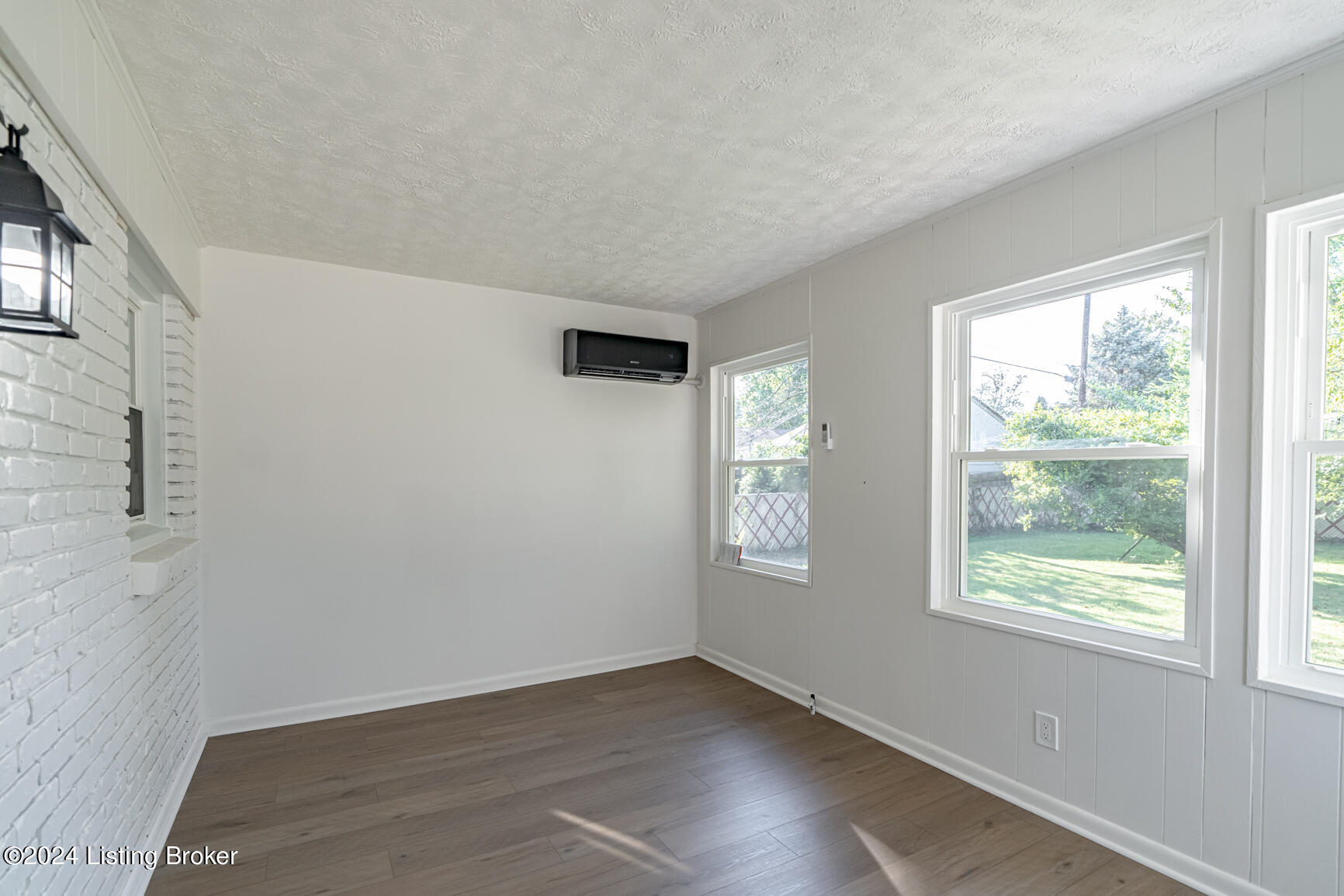 4634 Beaver Road Louisville, KY 40207 - Photo 33 of 73 DSC01441