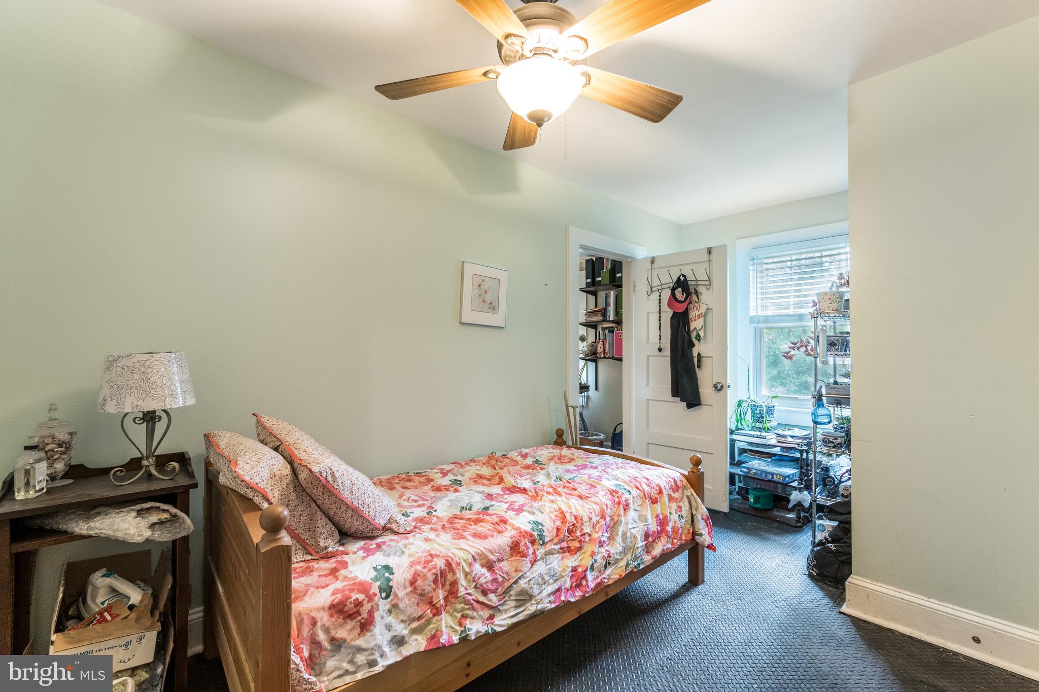 9324 Burke Road Burke, VA 22015 - Photo 22 of 32 Gallery Image 22