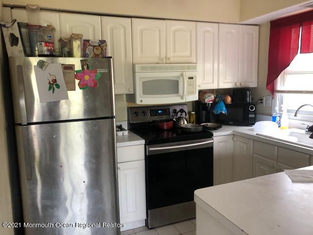 14 Woodpecker Road Howell, NJ 07731 - Photo 5 of 13 IMG_1487