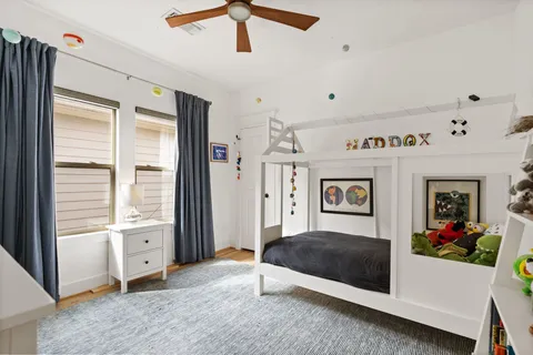 $1,050,000 | 925 Waverly Street, Unit B, Houston, TX 77008