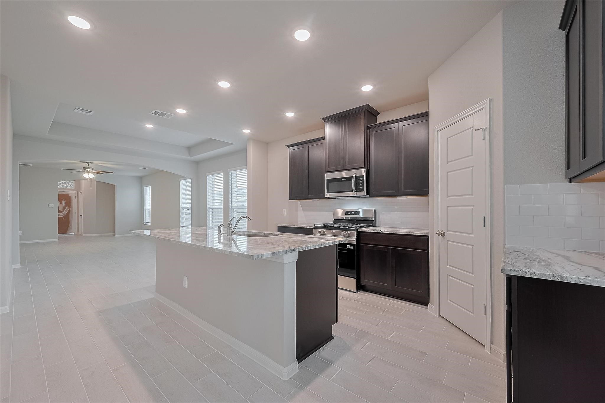 730 Marion Price Drive Dayton, TX 77535 - Photo 8 of 24