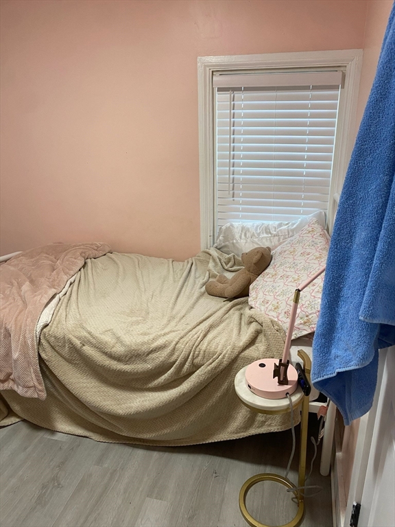 368 Globe Street Fall River, MA 02724 - Photo 18 of 31 a room with furniture and a window