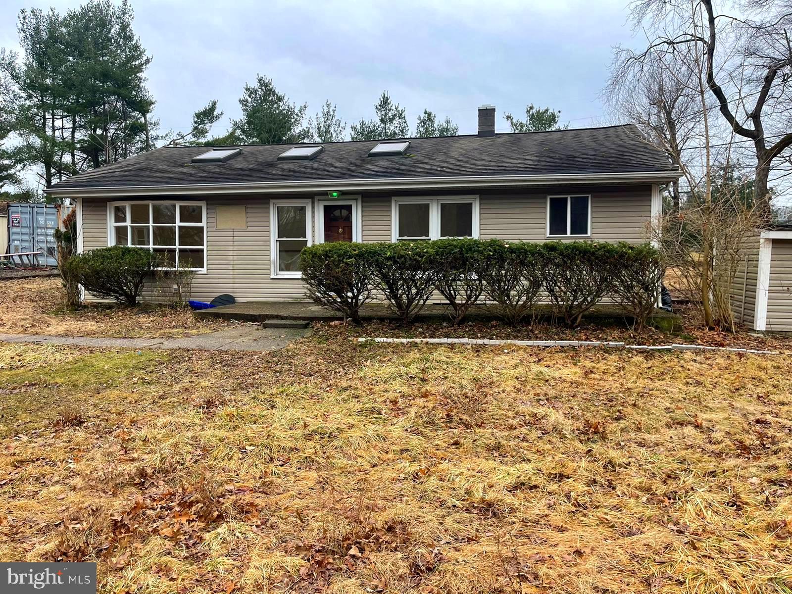 11 Diverty Road Pennington, NJ 08534 - Photo 1 of 31