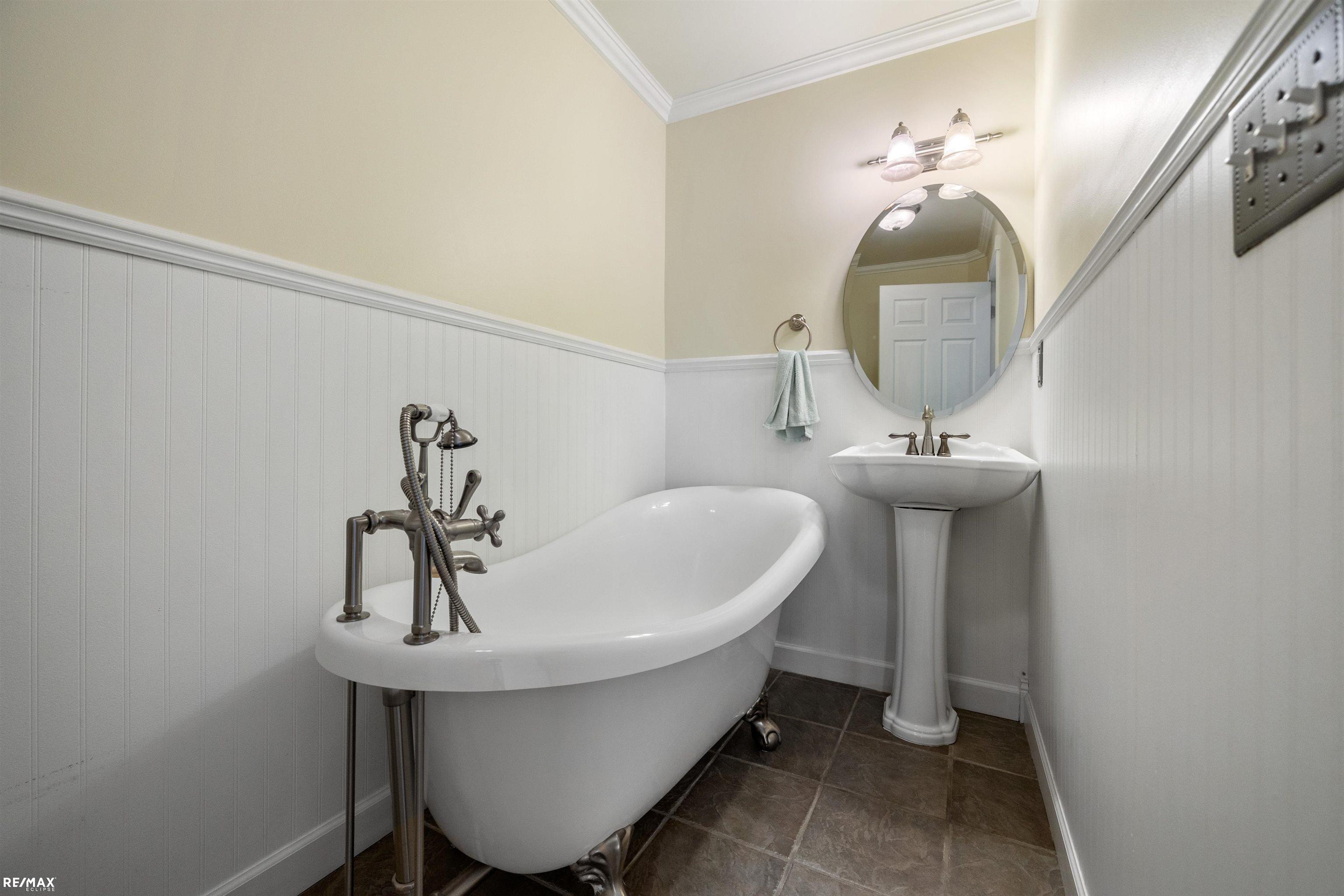 50384 Wear Road Belleville, MI 48111 - Photo 11 of 30 50092256-10.JPG