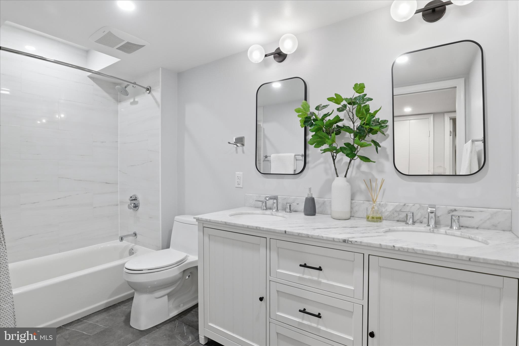 1101 South Arlington Ridge Road, Unit 201 Arlington, VA 22202 - Photo 13 of 44 Renovated bathroom