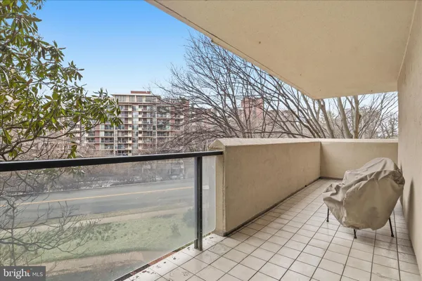 $489,900 | 1101 South Arlington Ridge Road, Unit 201, Arlington, VA 22202