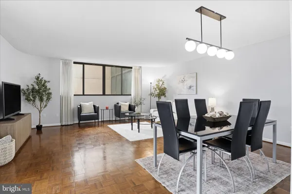 $489,900 | 1101 South Arlington Ridge Road, Unit 201, Arlington, VA 22202