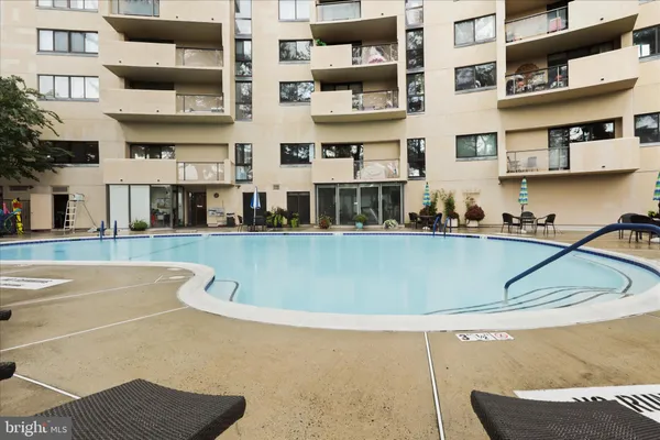 $489,900 | 1101 South Arlington Ridge Road, Unit 201, Arlington, VA 22202