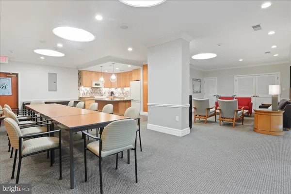 $489,900 | 1101 South Arlington Ridge Road, Unit 201, Arlington, VA 22202