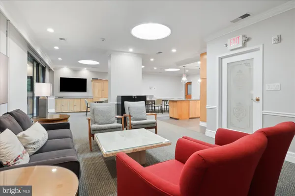 $489,900 | 1101 South Arlington Ridge Road, Unit 201, Arlington, VA 22202