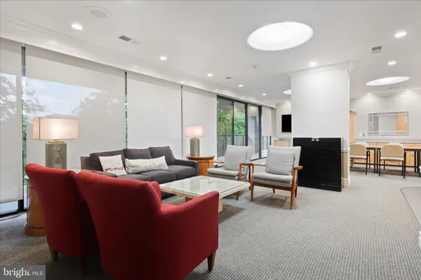 $489,900 | 1101 South Arlington Ridge Road, Unit 201, Arlington, VA 22202