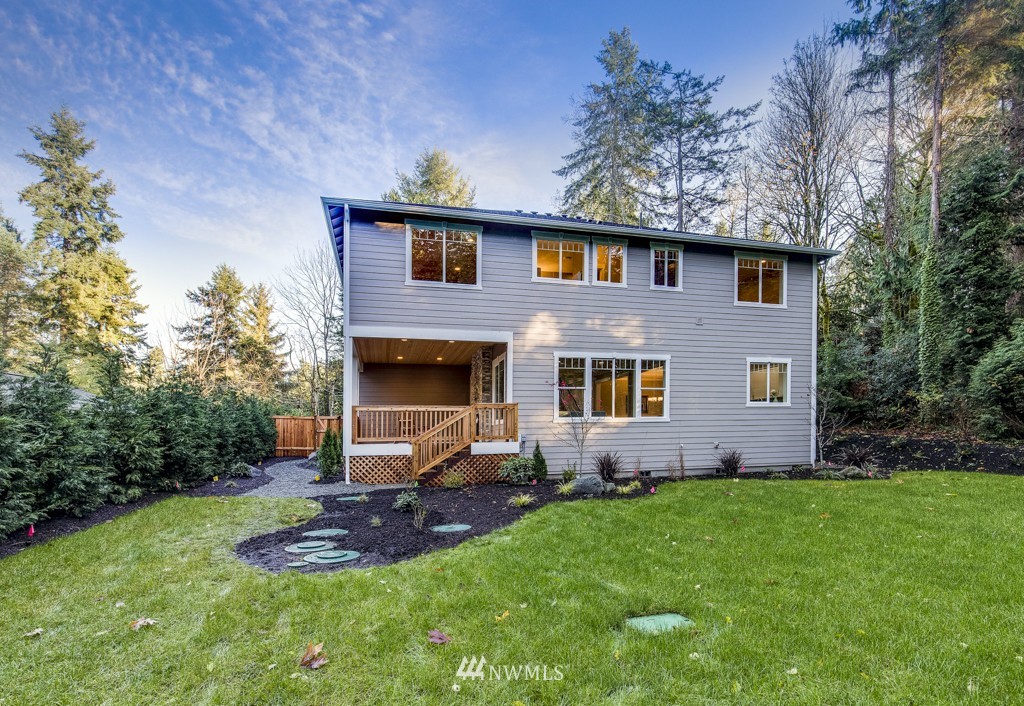 9957 Northeast Lofgren Road Bainbridge Island, WA 98110 - Photo 2 of 25 Gallery Image 2