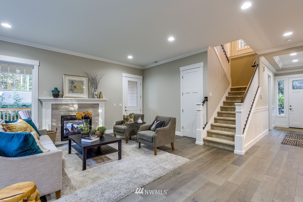 9957 Northeast Lofgren Road Bainbridge Island, WA 98110 - Photo 8 of 25 Gallery Image 8