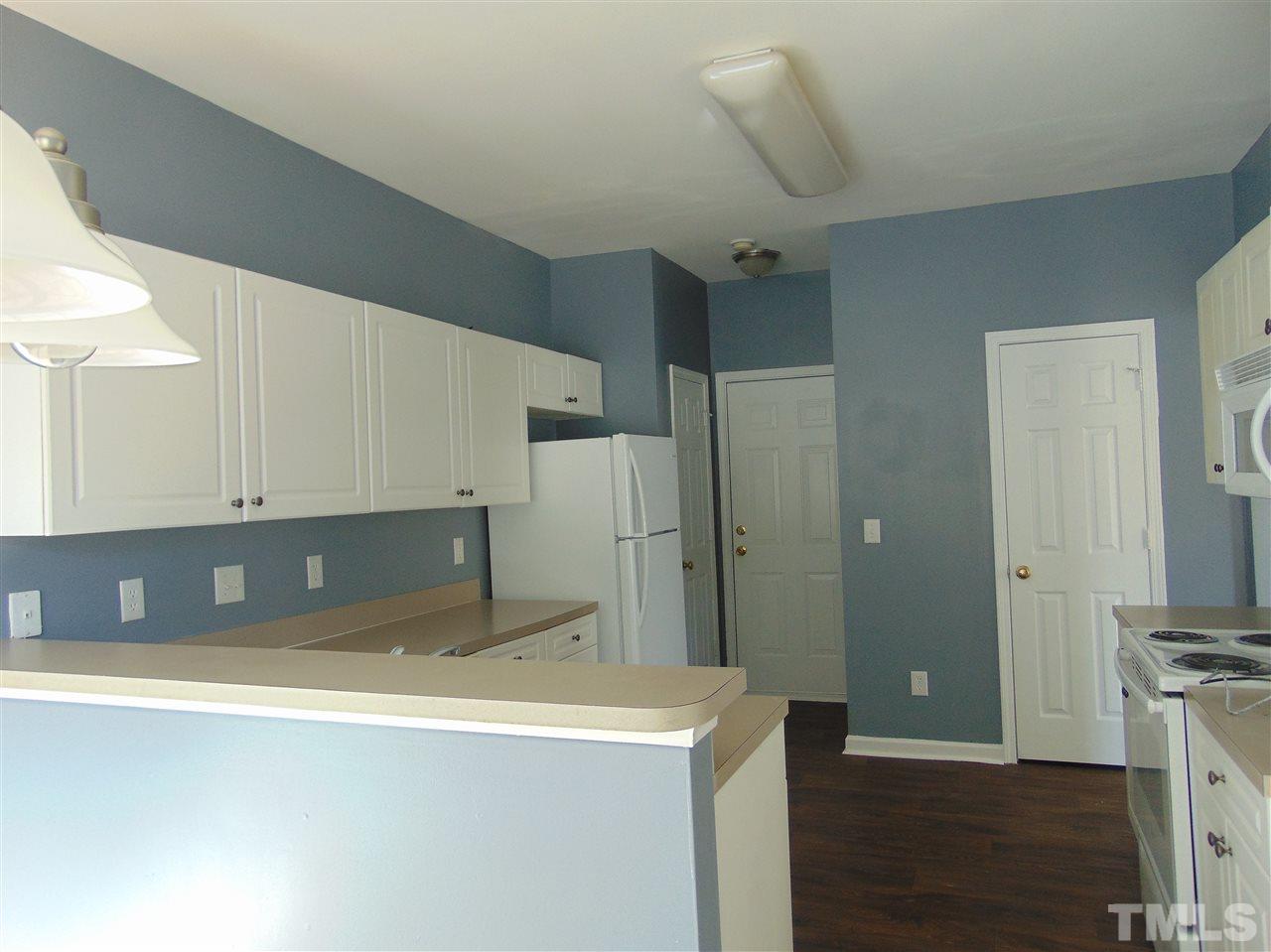 3835 Pin Oak Road Raleigh, NC 27604 - Photo 4 of 8