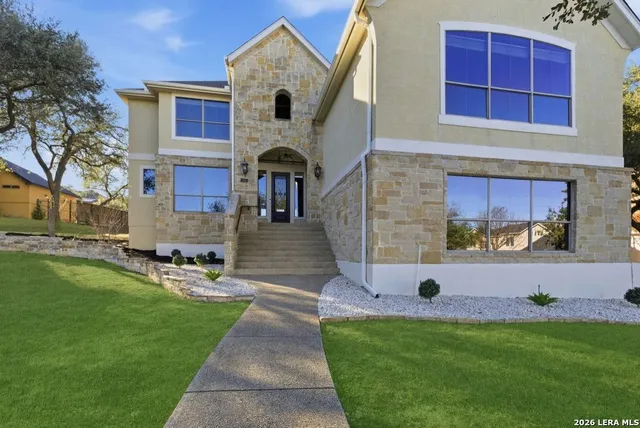 $859,444 | 411 Pueblo Pintado, Helotes, TX 78023