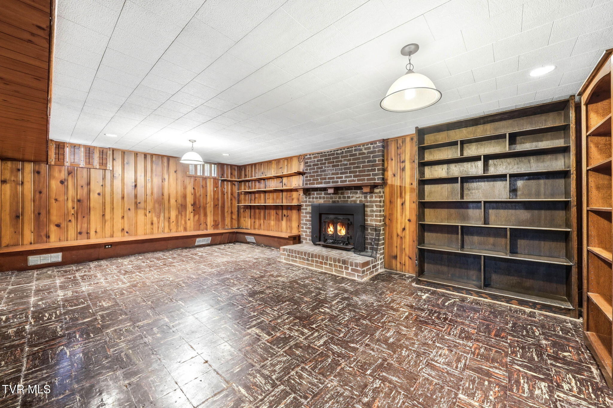 1700 Overhill Road Bristol, VA 24201 - Photo 34 of 50 25-web-or-mls-1700 Overhill Rd-31