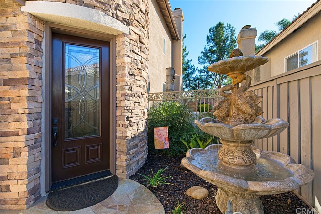 40615 Chantemar Way Temecula, CA 92591 - Photo 3 of 21