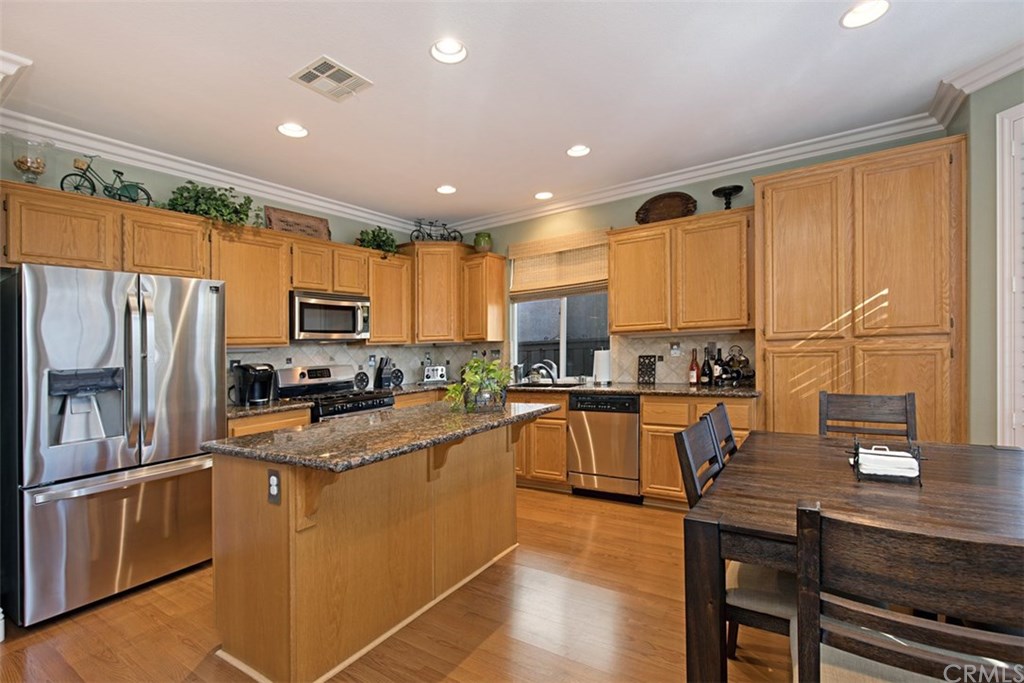 40615 Chantemar Way Temecula, CA 92591 - Photo 8 of 21