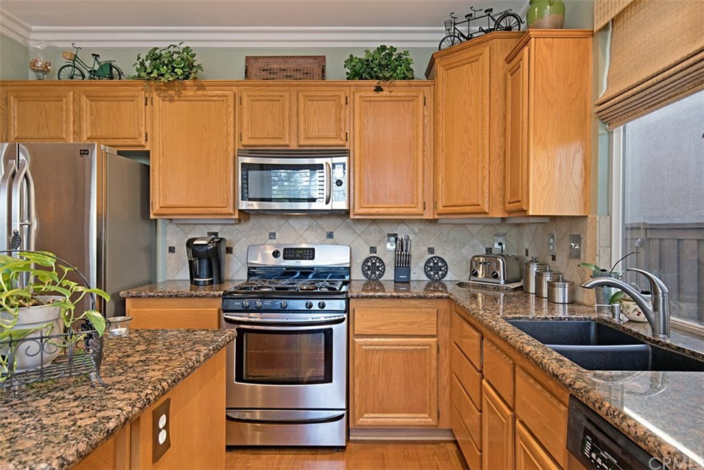 40615 Chantemar Way Temecula, CA 92591 - Photo 9 of 21