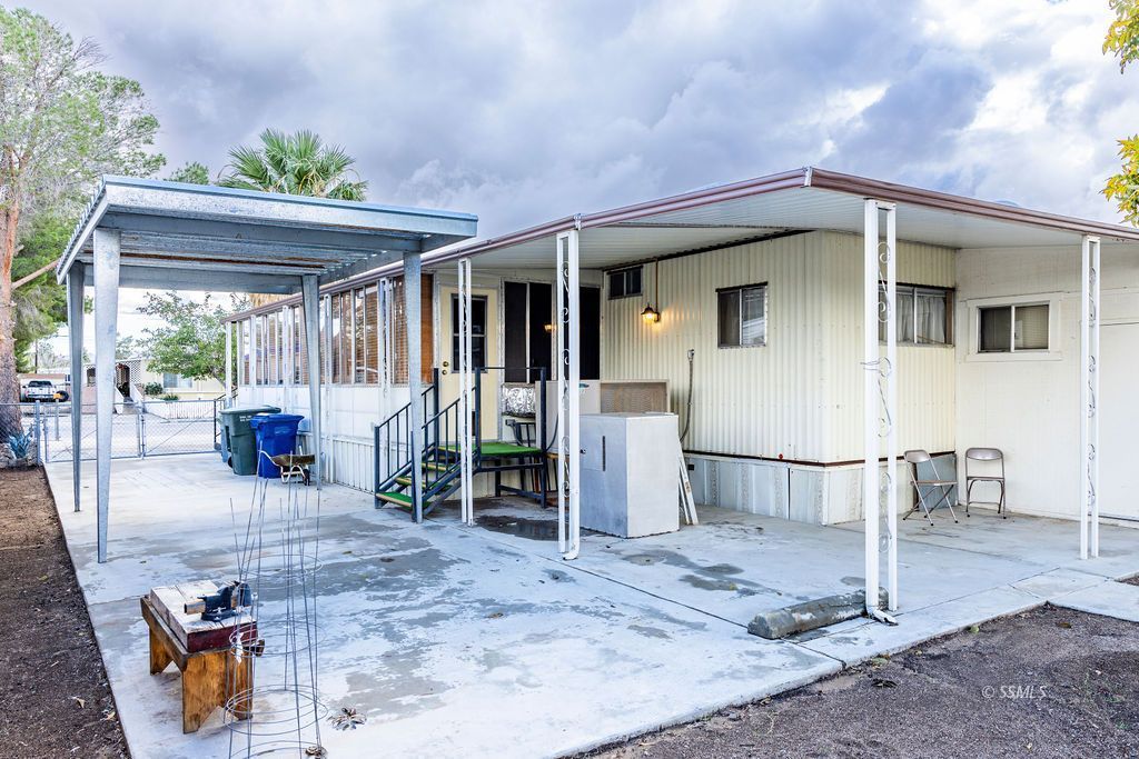 740 West Reeves Avenue Ridgecrest, CA 93555 - Photo 4 of 31 Gallery Image 4