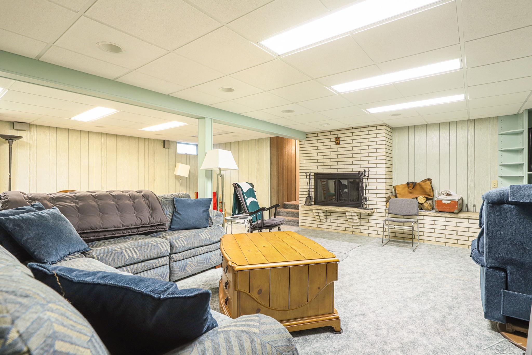 268 Frank Road Frankenmuth, MI 48734 - Photo 34 of 54 50099069-33.JPG
